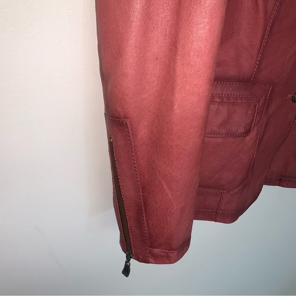 Danier Women's Red Leather Jacket M - Picture 8 of 13